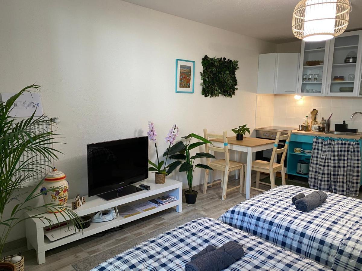 Sweet Home Apartment Hannover West - Contactless Check-In Eksteriør bilde